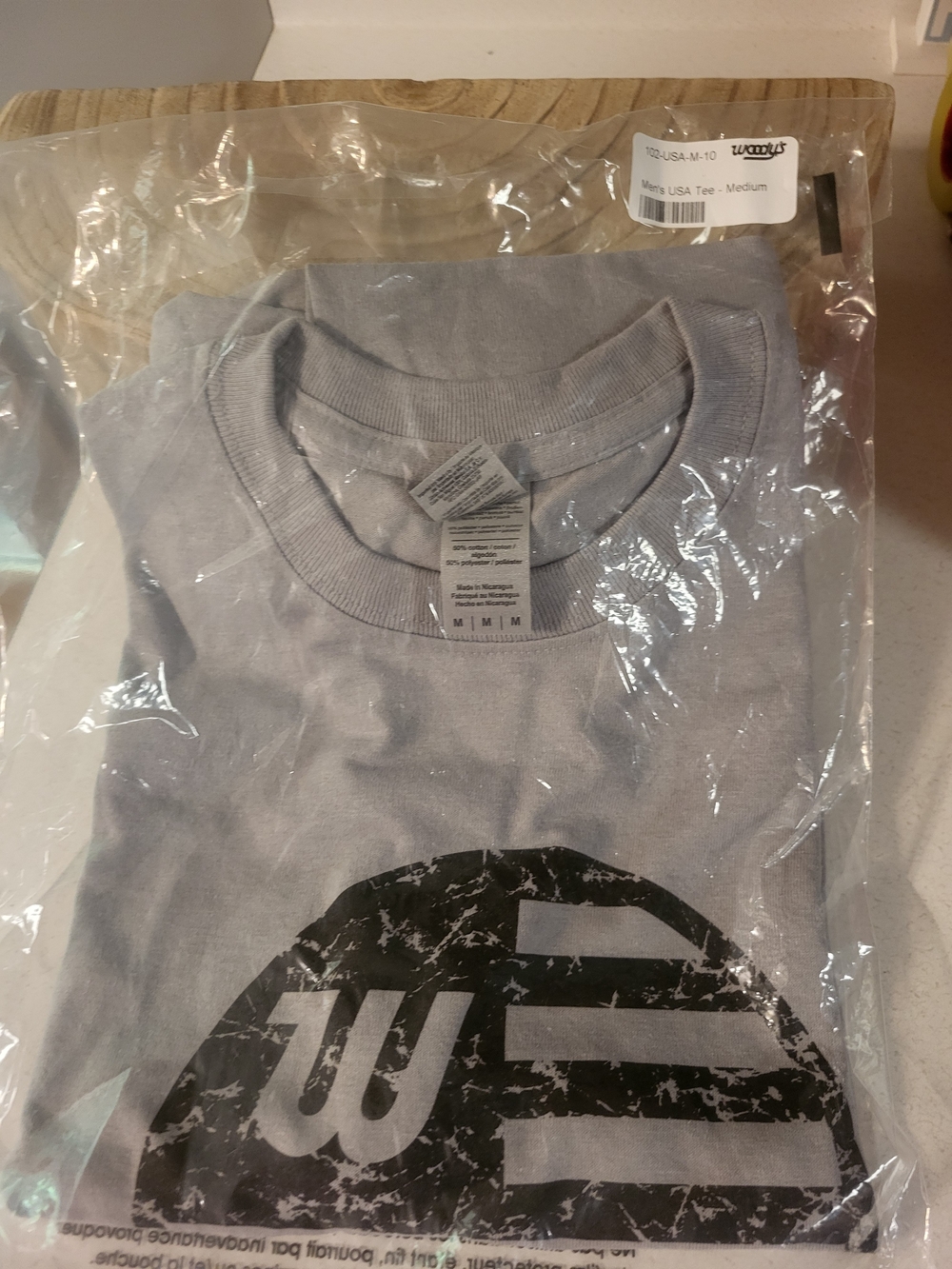 New Mens Woody's Shirt Size Medium